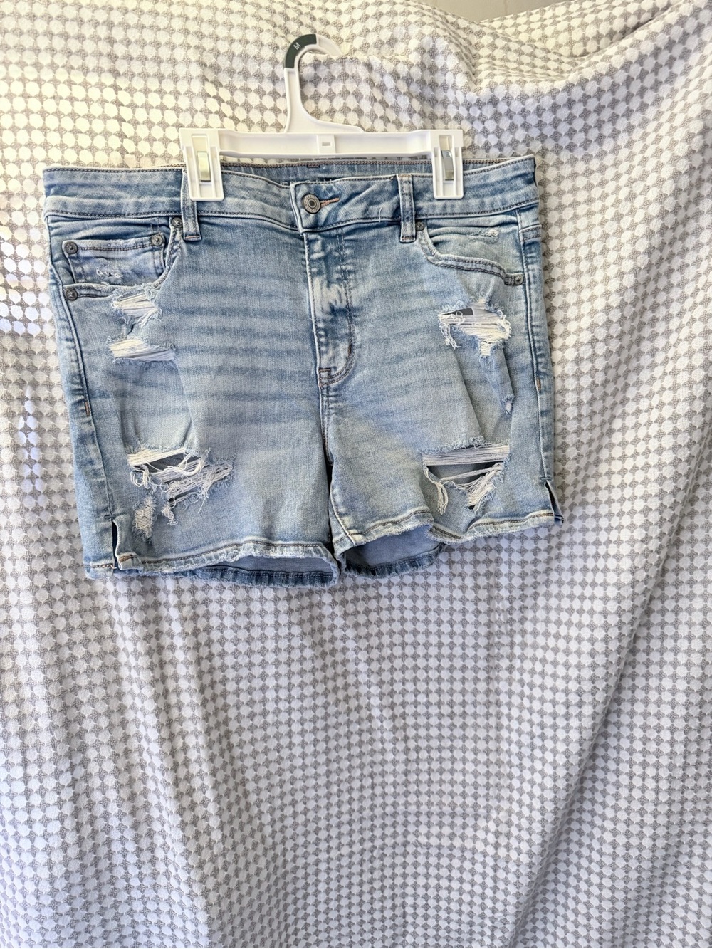 American Eagle Outfitters Light Wash Distressed Denim Shorts